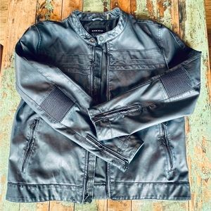 SALE! BUY or BUNDLE! Buyers receive GIFT from boutique - Bundle 2+ for 10%!